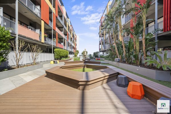 805/59 Paisley St,  Footscray,  VIC 3011 Australia
