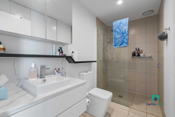 304/9 Renver Road,  Clayton,  VIC 3168 AUS
