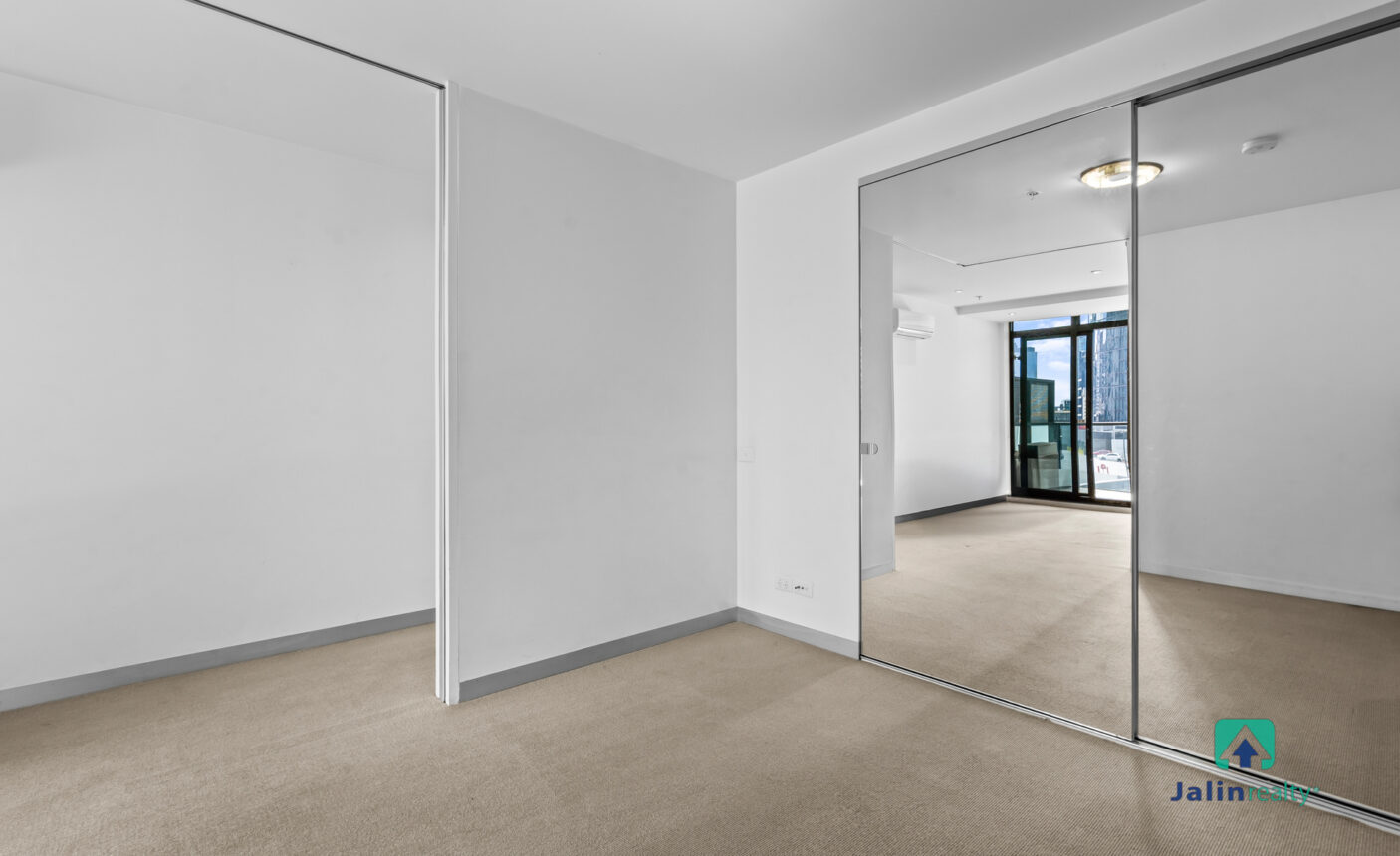 907/283 City Road,  Southbank,  VIC 3006 AUS
