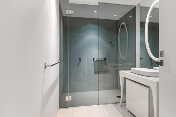 202/454 St Kilda Rd,  Melbourne,  VIC 3004 Australia