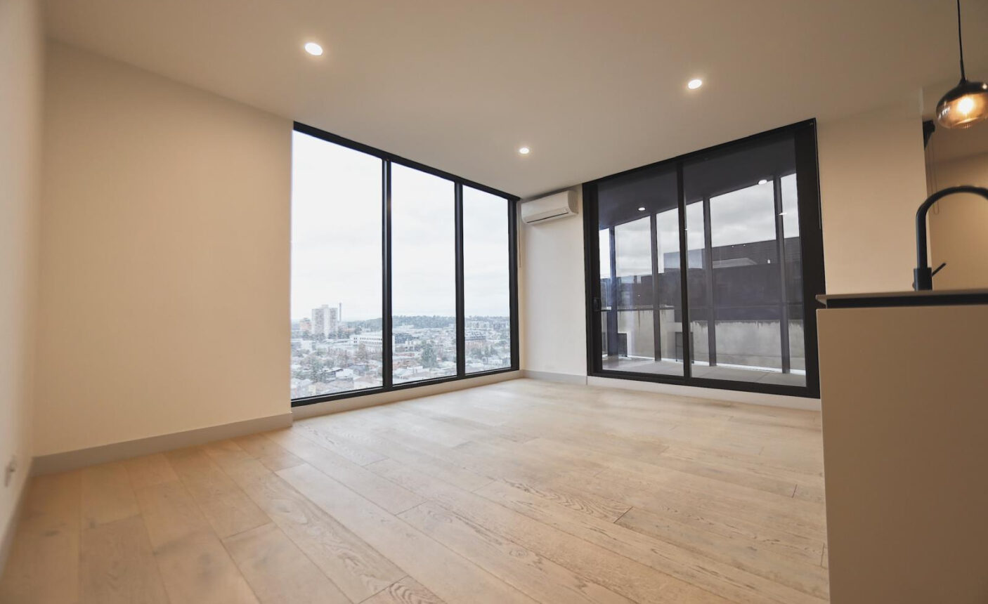 704/33 Judd Street,  RICHMOND,  VIC 3121 Australia