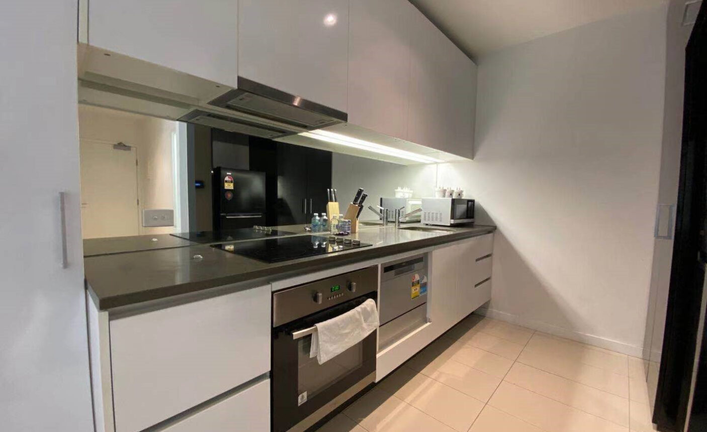1809L/639 Lonsdale Street,  Melbourne,  VIC 3000 Australia