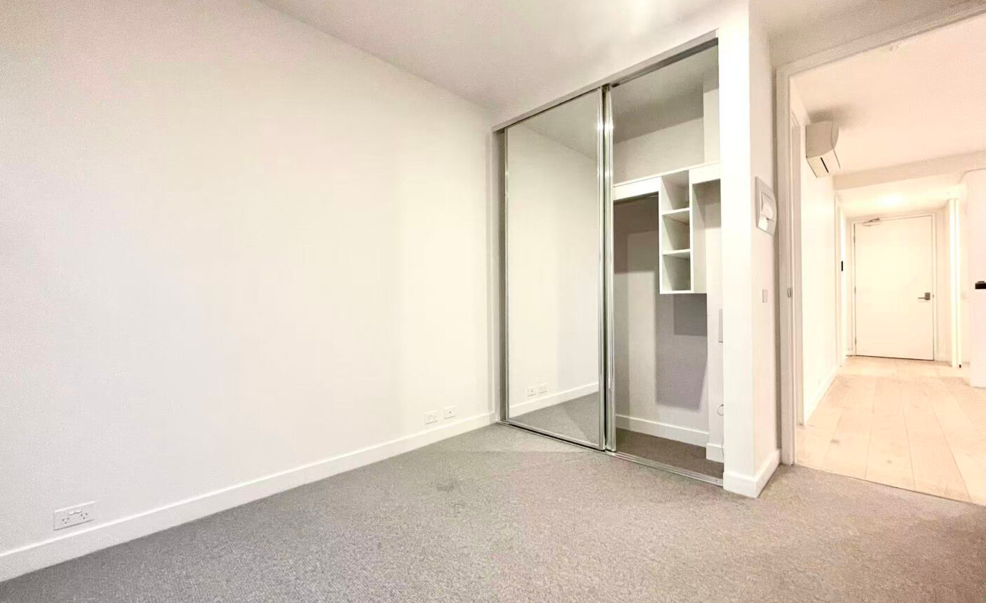 102/247-251 Neerim Road,  CARNEGIE,  VIC 3163 Australia