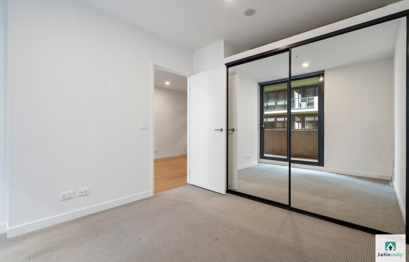 411/3 Olive York Way,  Brunswick West,  VIC 3055 Australia