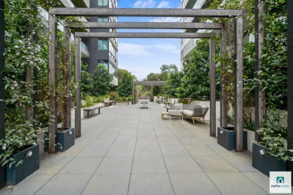 411/3 Olive York Way,  Brunswick West,  VIC 3055 Australia