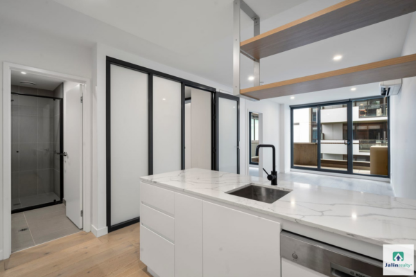 411/3 Olive York Way,  Brunswick West,  VIC 3055 Australia