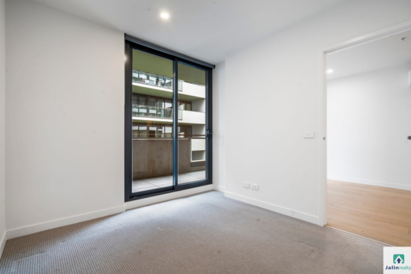 411/3 Olive York Way,  Brunswick West,  VIC 3055 Australia
