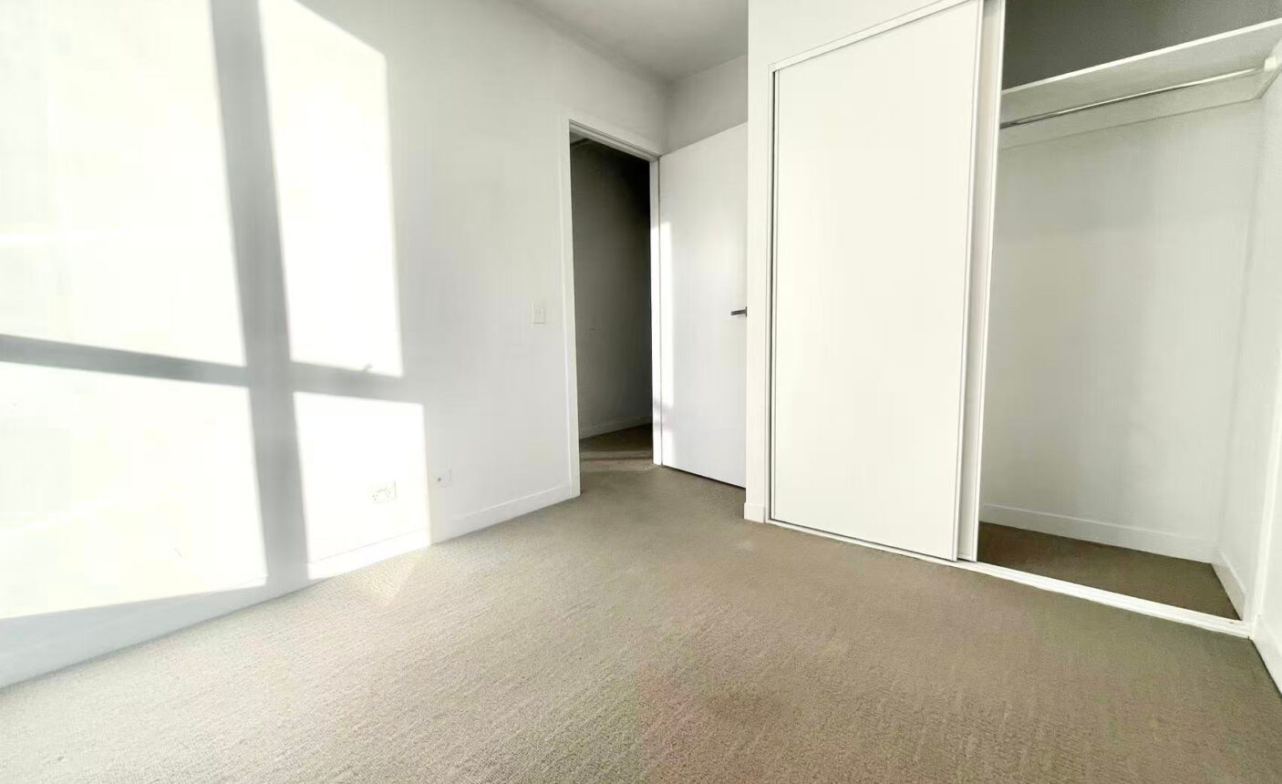 2212/80 A'Beckett St,  Melbourne,  VIC 3000 Australia