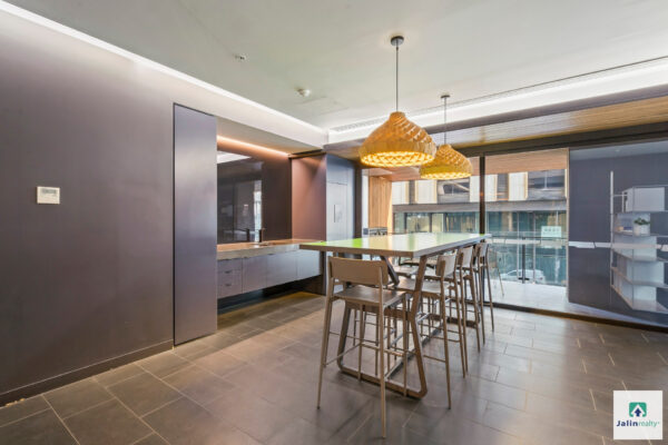 2705/80 A'Beckett Street,  MELBOURNE,  VIC 3000 Australia