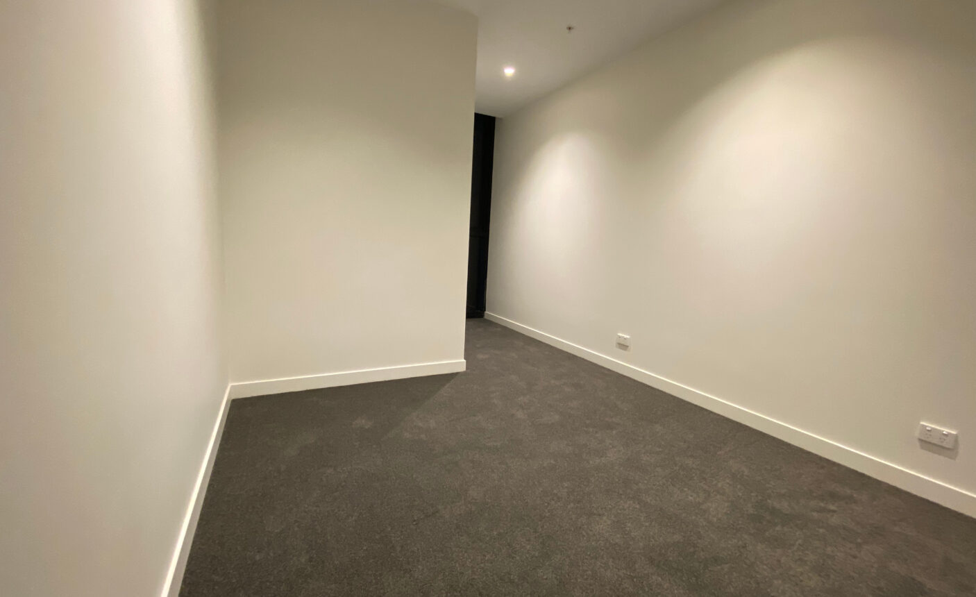 2503/245 City Road,  Southbank,  Victoria 3006 Australia