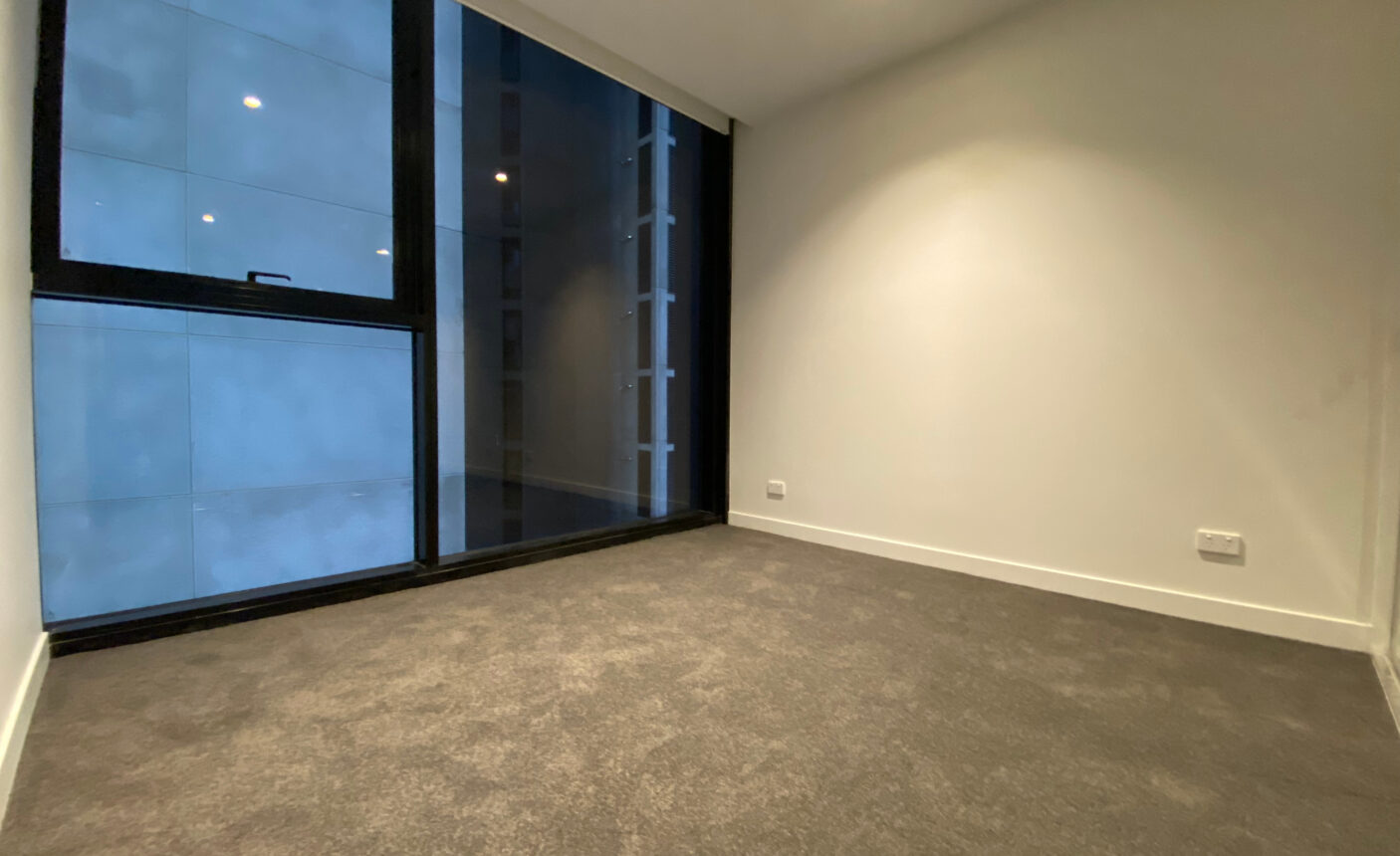 2503/245 City Road,  Southbank,  Victoria 3006 Australia