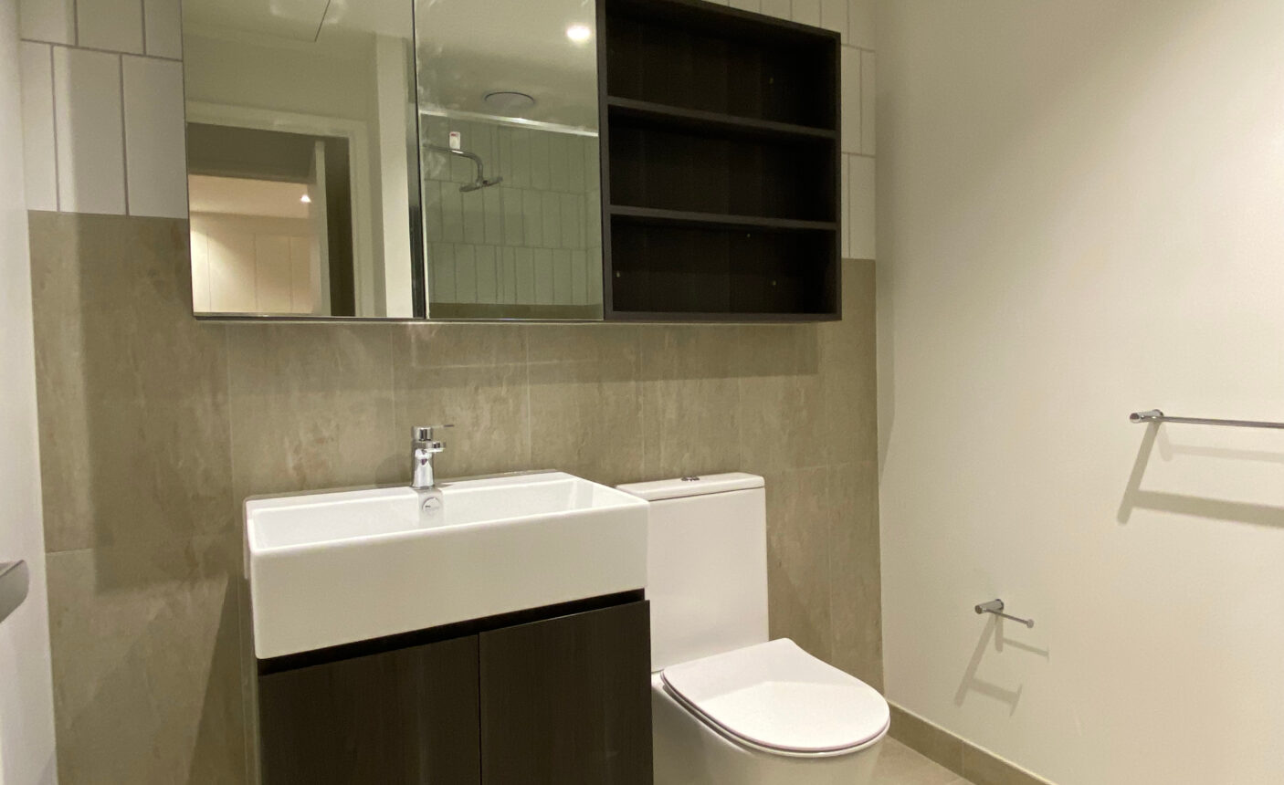 2503/245 City Road,  Southbank,  Victoria 3006 Australia
