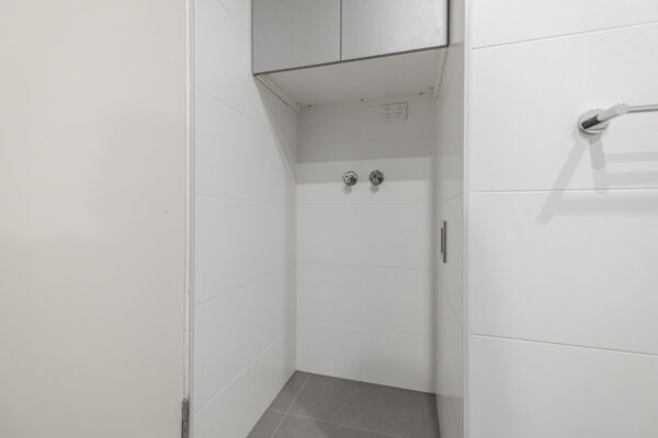 2004/557 Little Lonsdale St,  Melbourne,  VIC 3000 Australia