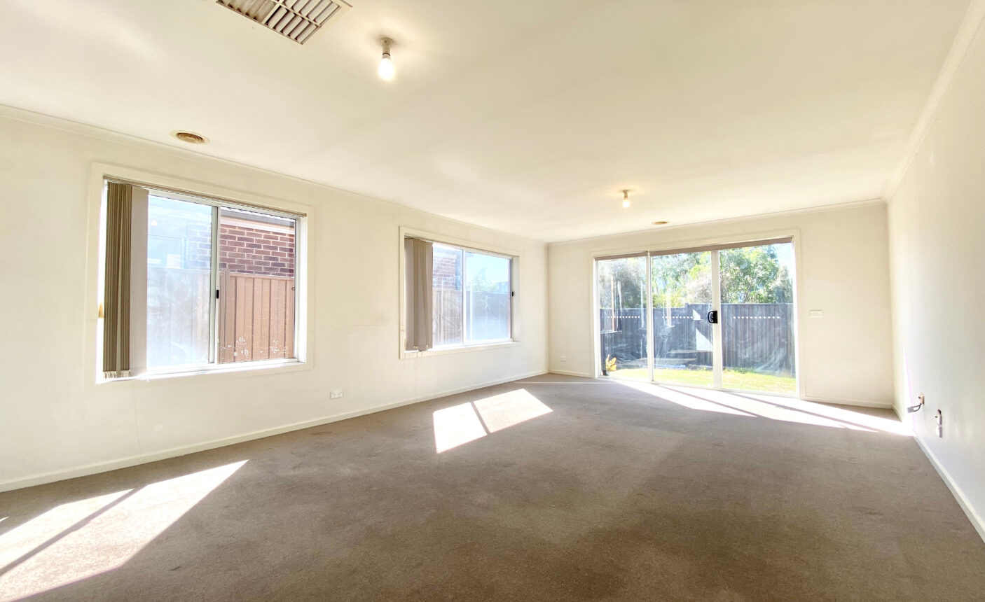 14 Prairie Pl,  Truganina,  VIC 3029 Australia