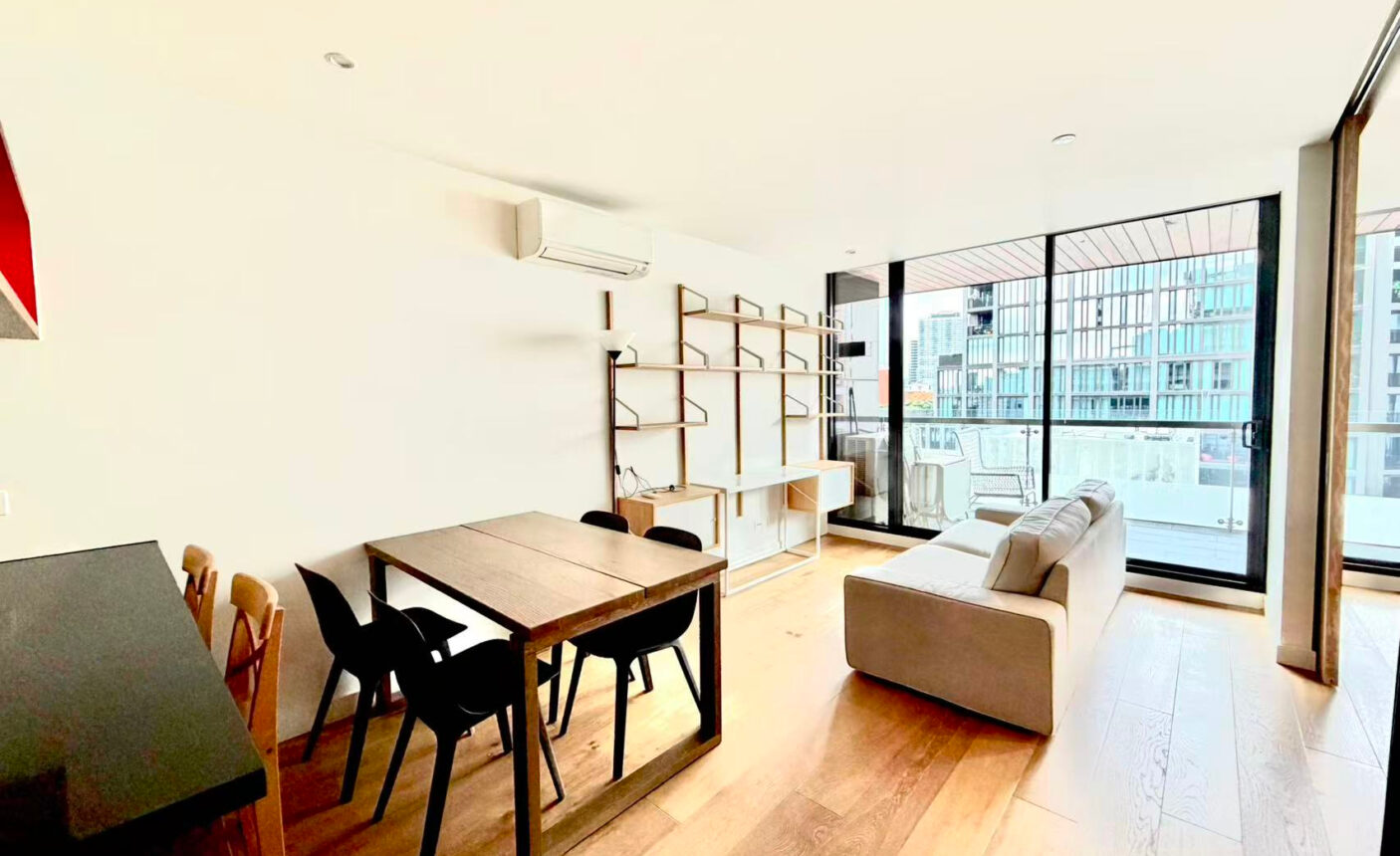 511/123 Pelham St,  Carlton,  VIC 3053 Australia