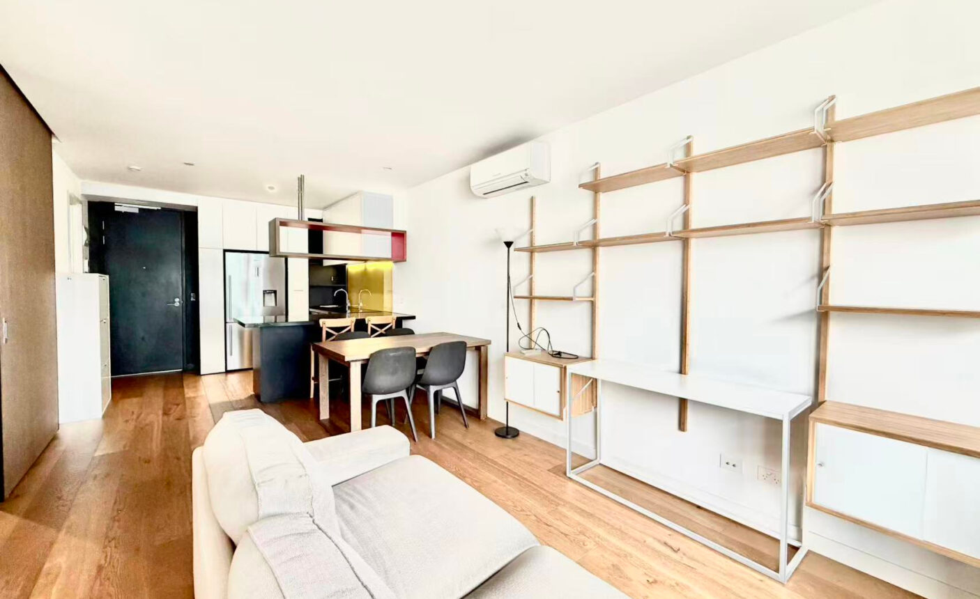 511/123 Pelham St,  Carlton,  VIC 3053 Australia