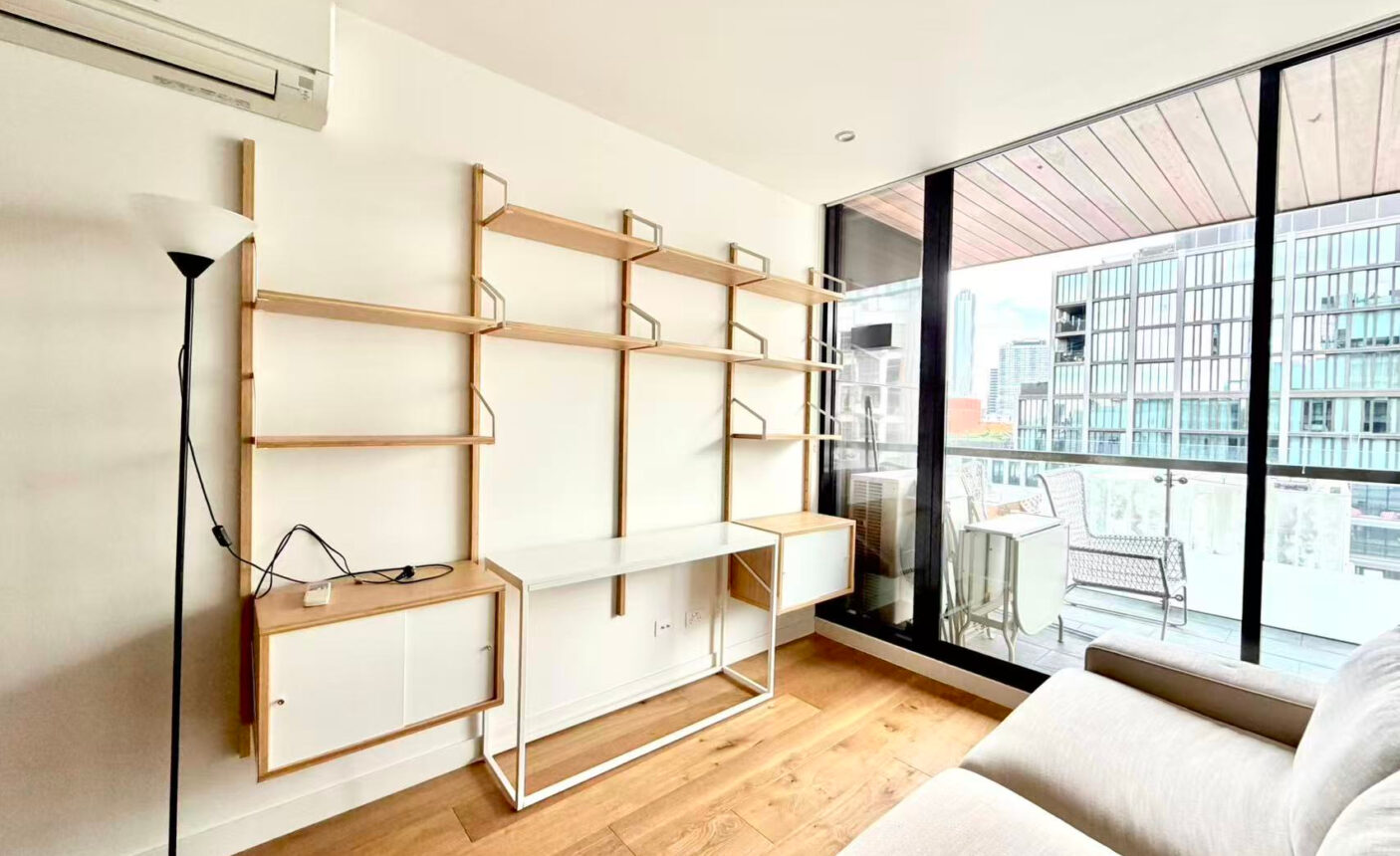 511/123 Pelham St,  Carlton,  VIC 3053 Australia