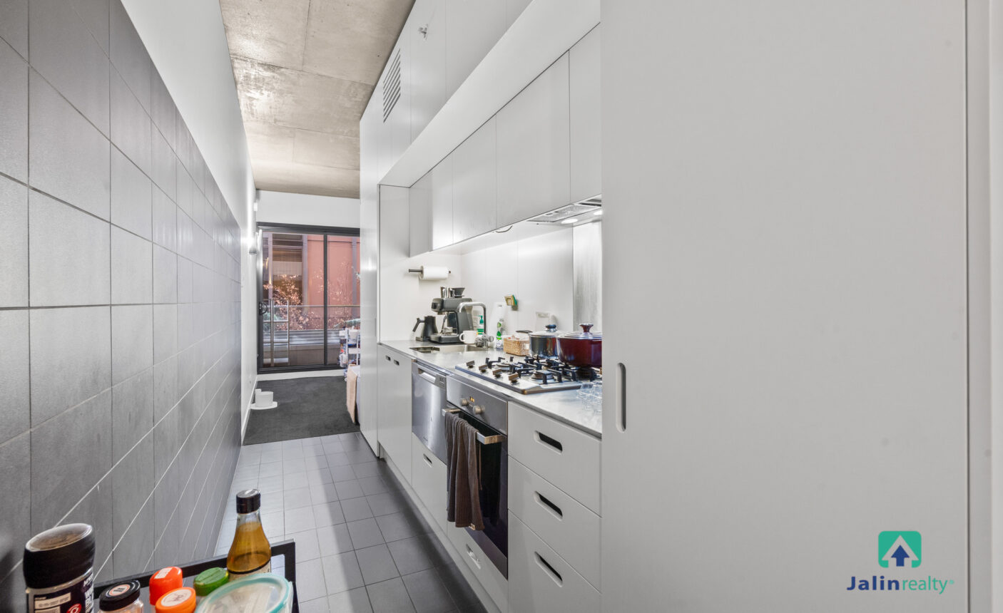 516/65 Coventry Street,  Southbank,  VIC 3006 AUS