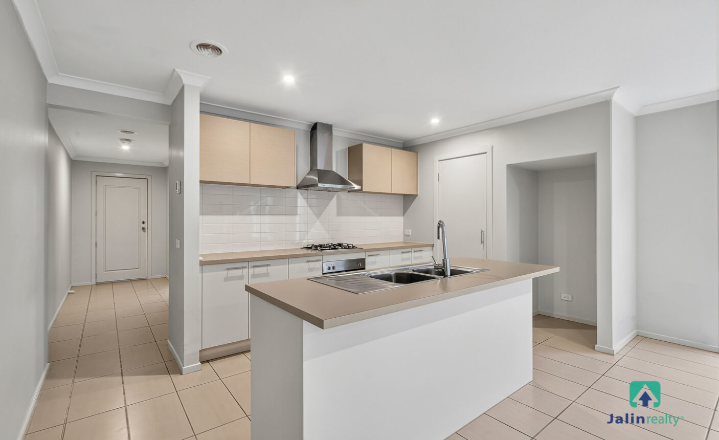 7 Maygrand Avenue,  Werribee,  VIC 3030 AUS