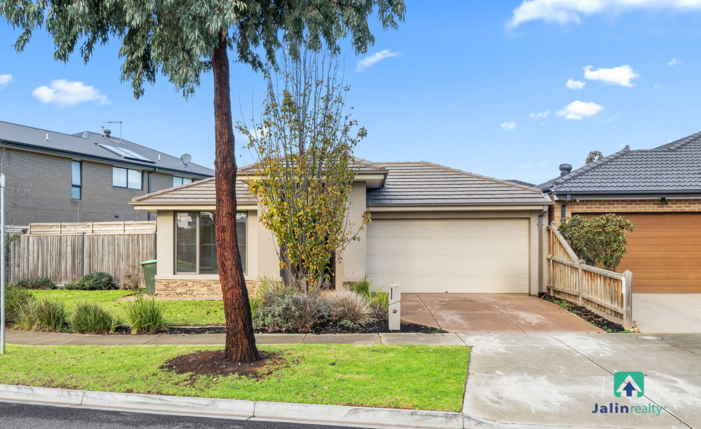 7 Maygrand Avenue,  Werribee,  VIC 3030 AUS