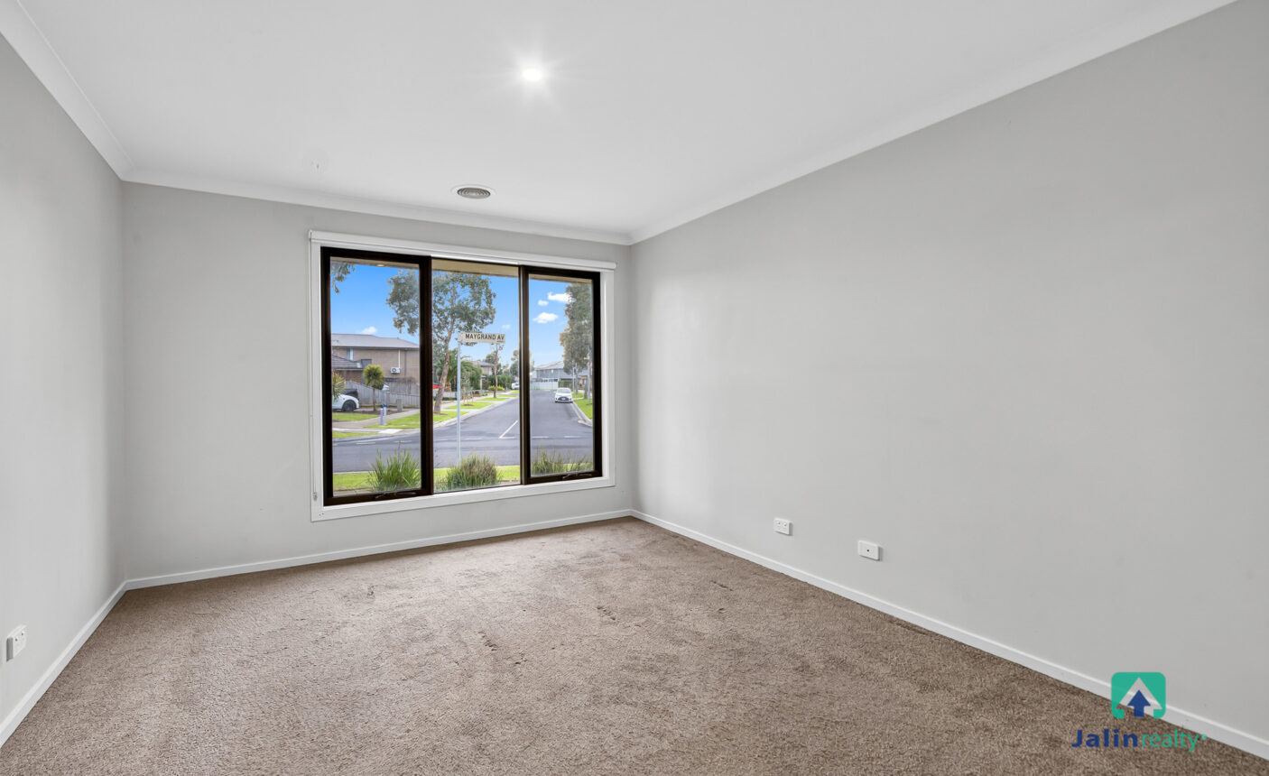 7 Maygrand Avenue,  Werribee,  VIC 3030 AUS