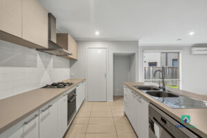 7 Maygrand Avenue, Werribee, VIC 3030