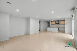 7 Maygrand Avenue, Werribee, VIC 3030