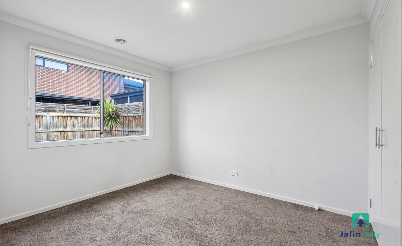 7 Maygrand Avenue,  Werribee,  VIC 3030 AUS