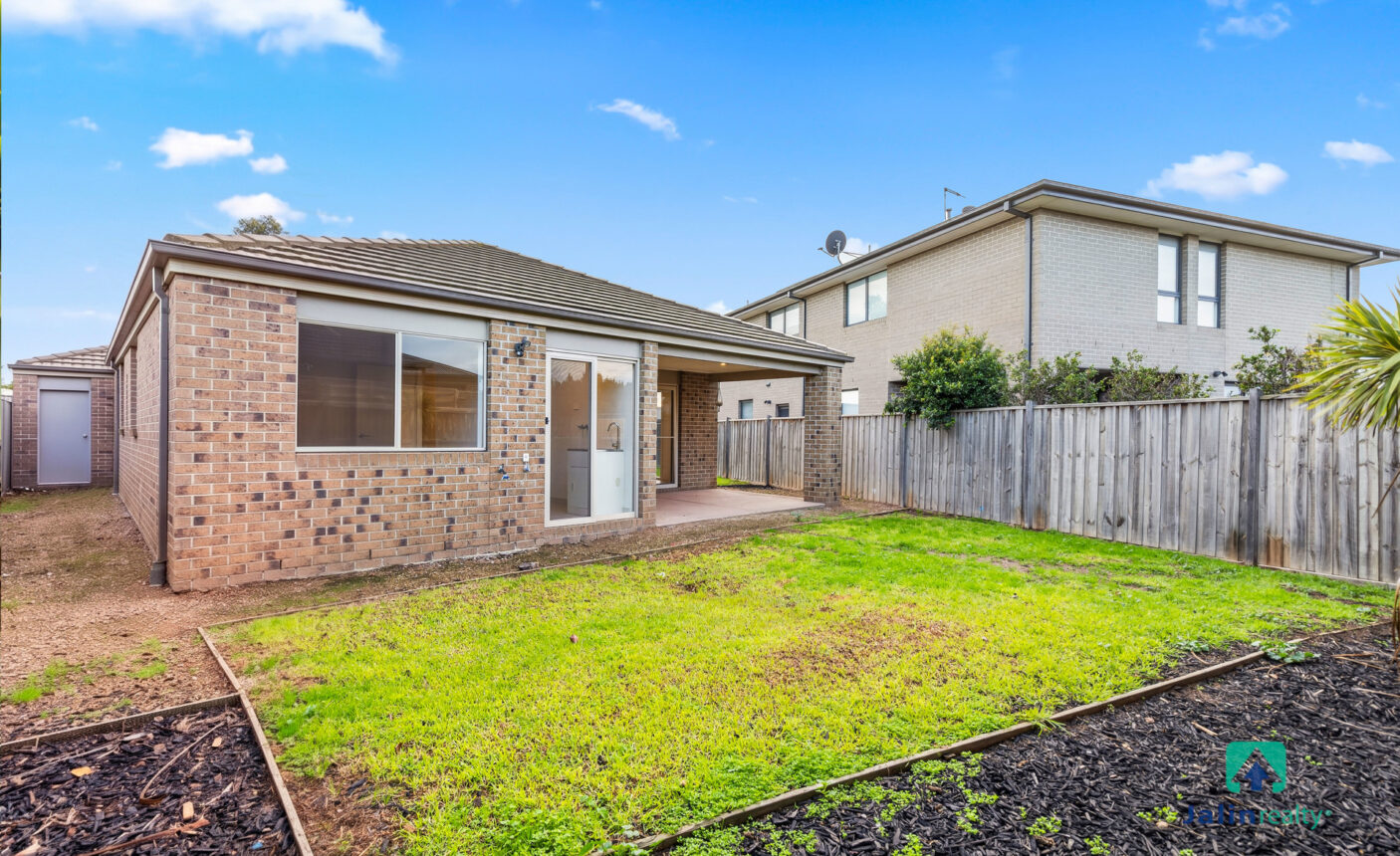 7 Maygrand Avenue,  Werribee,  VIC 3030 AUS