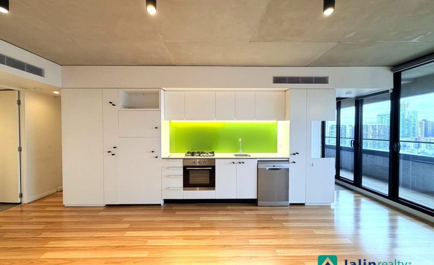 1804/152-166 Sturt Street,  Southbank,  VIC 3006 AUS