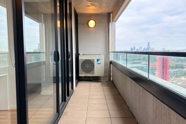 1804/152-166 Sturt Street,  Southbank,  VIC 3006 AUS