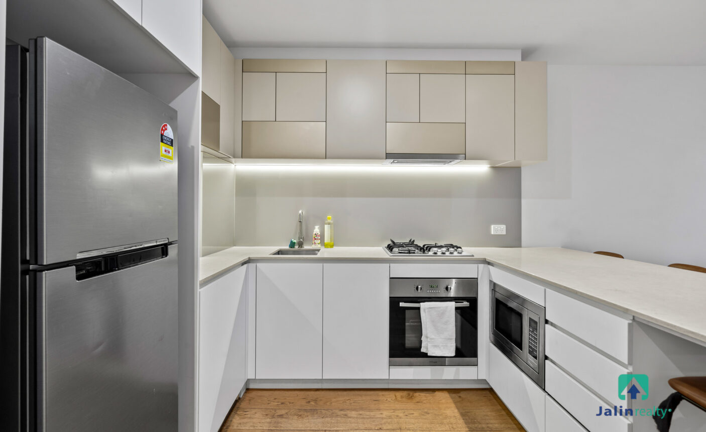 3708/38 Rose Lane,  Melbourne,  VIC 3000 AUS