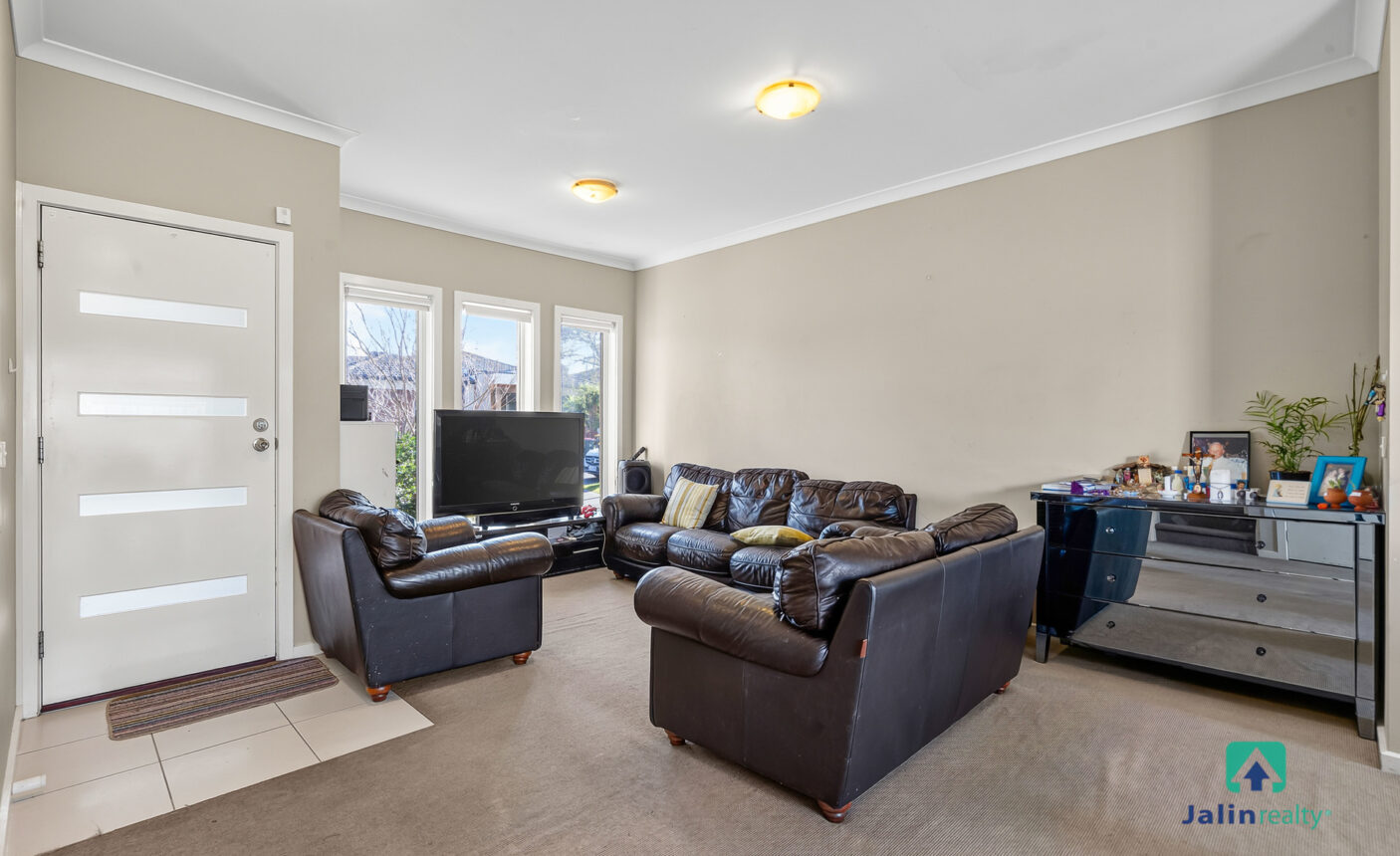 4 Westbury Parkway,  Roxburgh Park,  VIC 3064 AUS