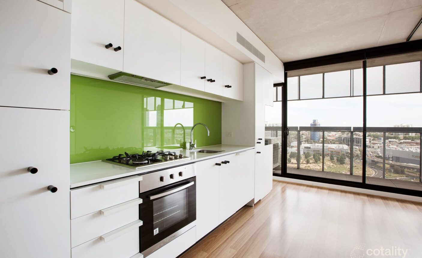 1308/152-166 Sturt Street,  Southbank,  VIC 3006 AUS