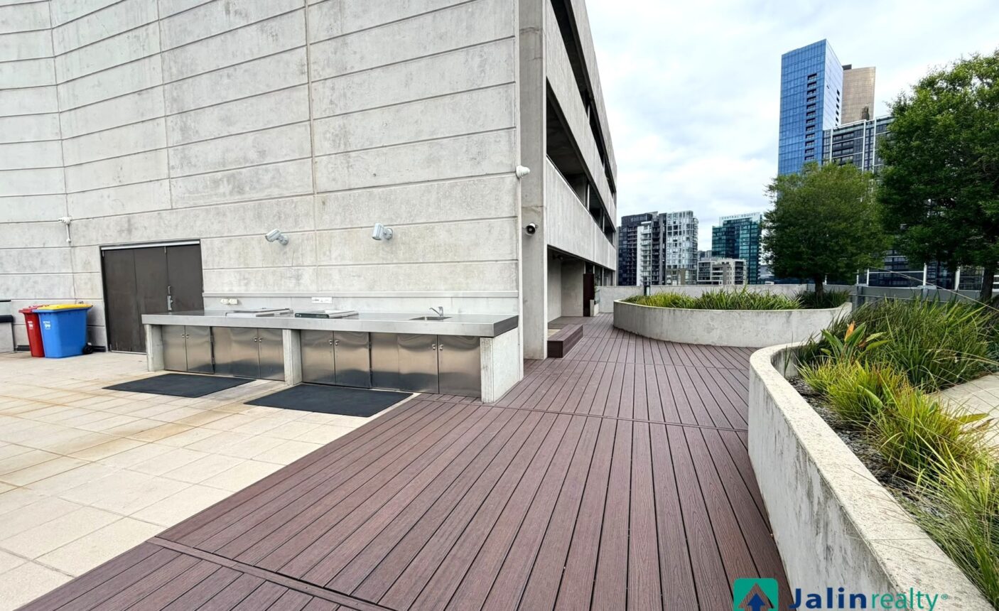 1308/152-166 Sturt Street,  Southbank,  VIC 3006 AUS