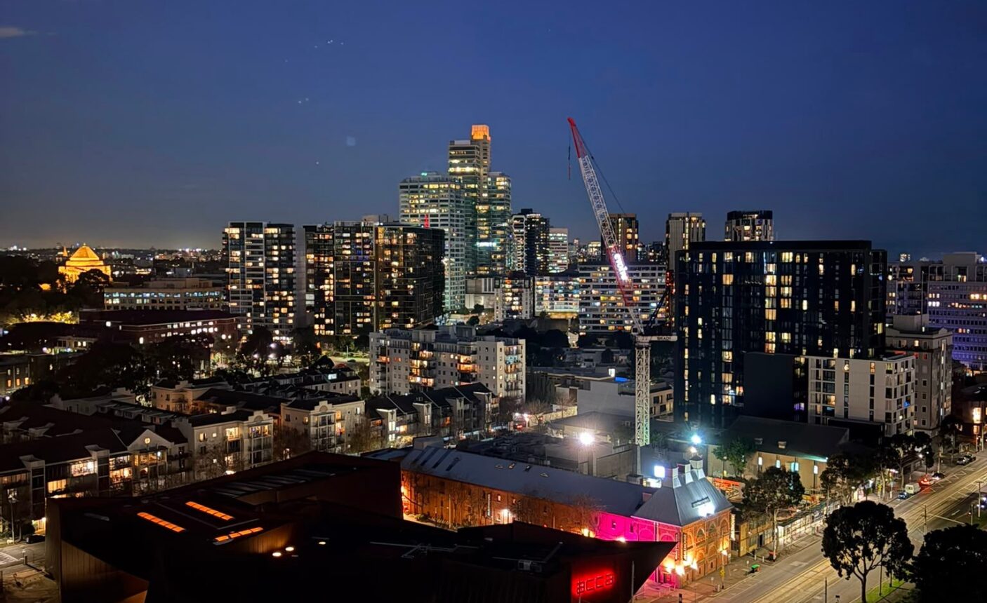 1308/152-166 Sturt Street,  Southbank,  VIC 3006 AUS
