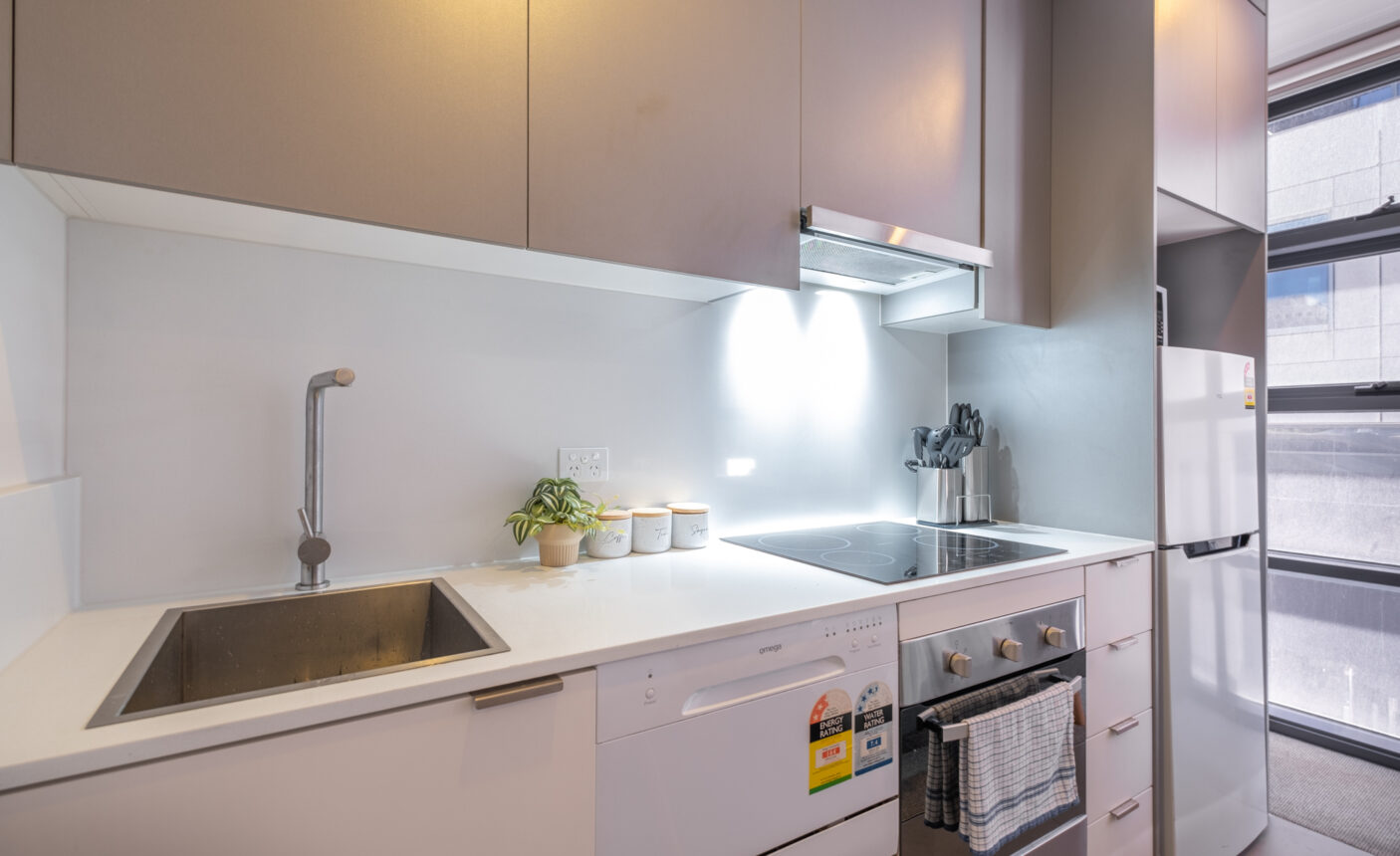 204/557 Little Lonsdale St,  Melbourne,  VIC 3000 Australia