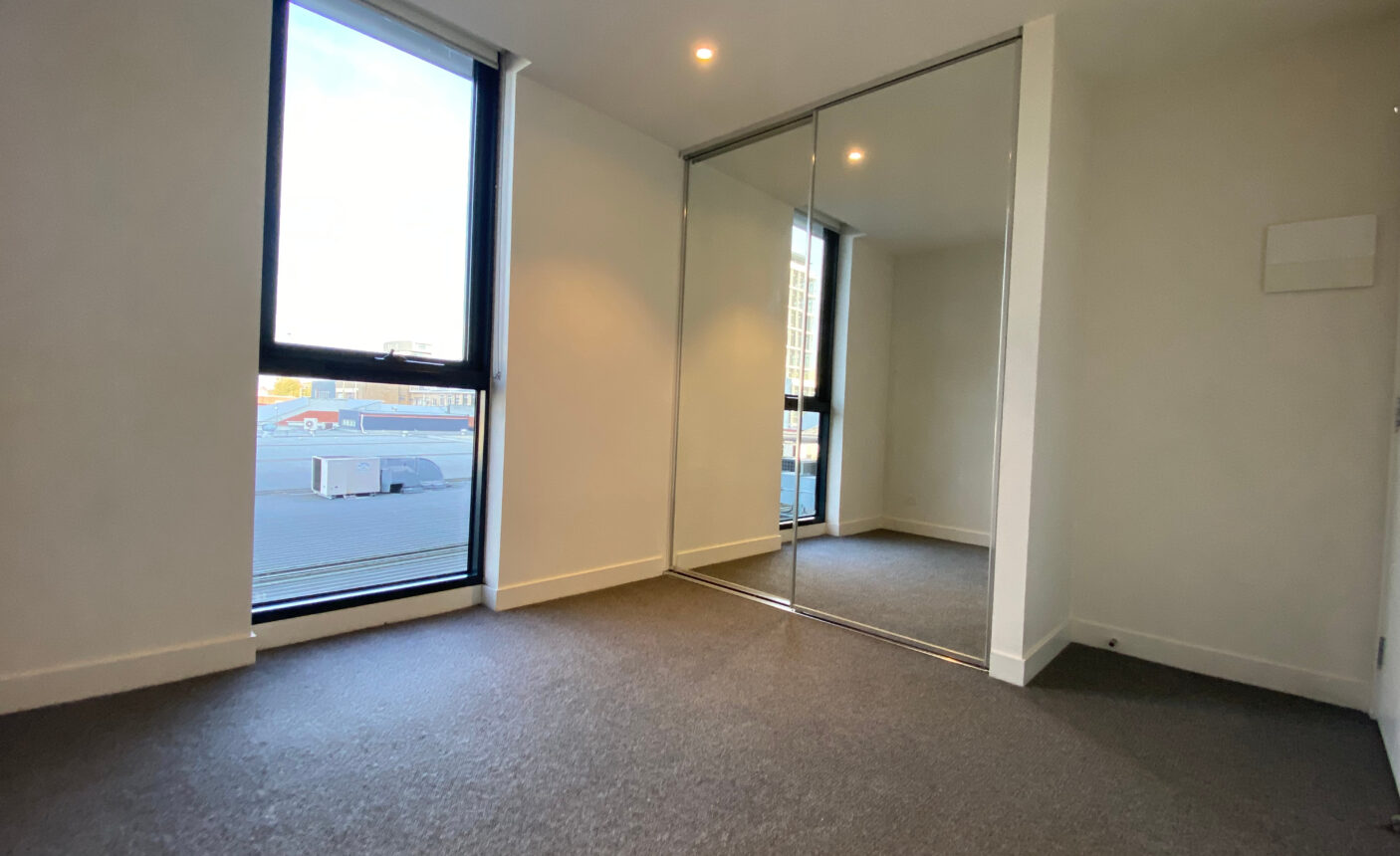 207D/21 Robert Street,  COLLINGWOOD,  VIC 3066 Australia