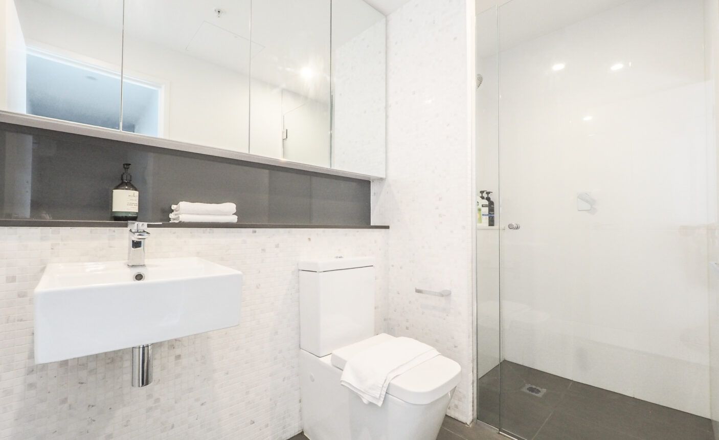 109C/1A Whitehall Street,  Footscray,  VICTORIA 3011 Australia