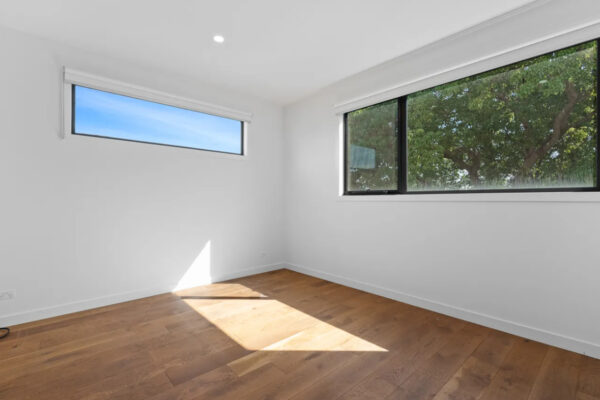 87 Hopetoun Ave,  Brunswick West,  VIC 3055 Australia