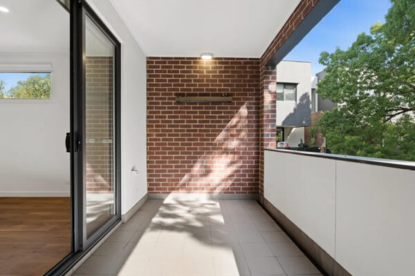 87 Hopetoun Ave,  Brunswick West,  VIC 3055 Australia