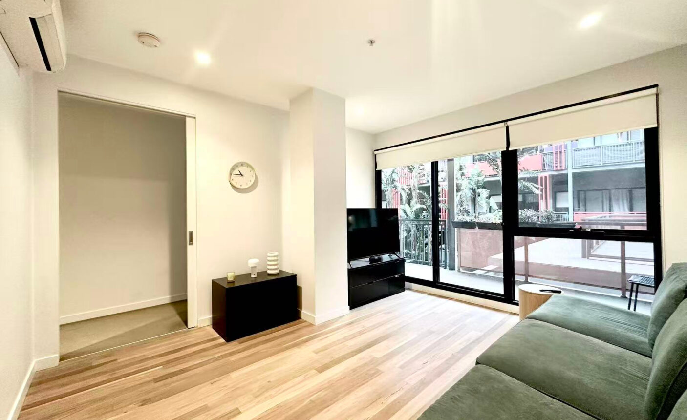 748/18 Albert St,  Footscray,  VIC 3011 Australia