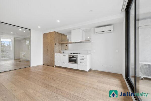 103/32 Lilydale Grove,  Hawthorn East,  VIC 3123 AUS