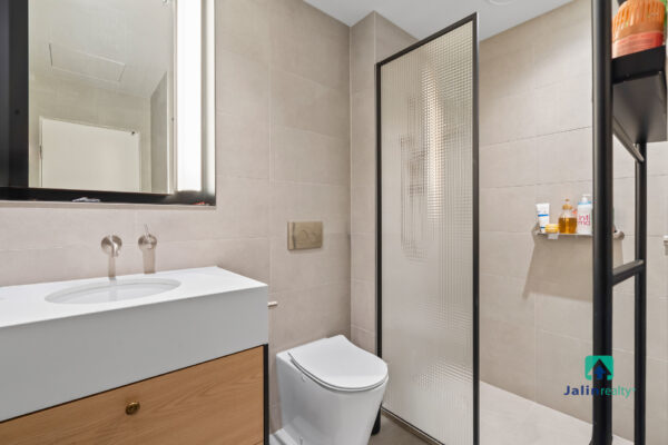 1002/88 Queens Bridge Street,  Southbank,  VIC 3006 AUS
