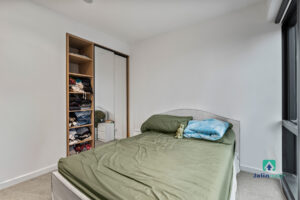 1002/88 Queens Bridge Street, Southbank, VIC 3006