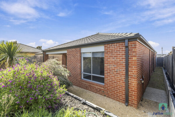 30 Fitzrovia Drive,  Wyndham Vale,  VIC 3024 AUS