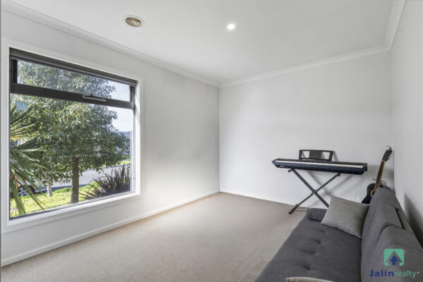 30 Fitzrovia Drive,  Wyndham Vale,  VIC 3024 AUS