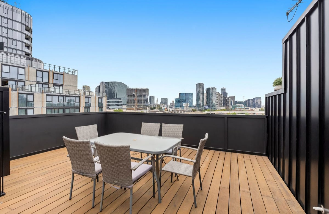 222 Rosslyn Street,  WEST MELBOURNE,  VIC 3003 AU