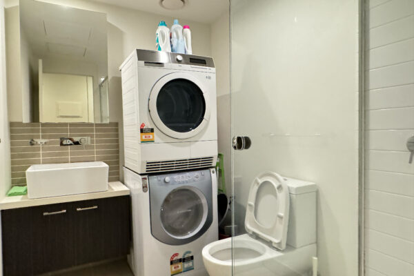 803/5 Sutherland Street,  MELBOURNE,  VIC 3000 AU