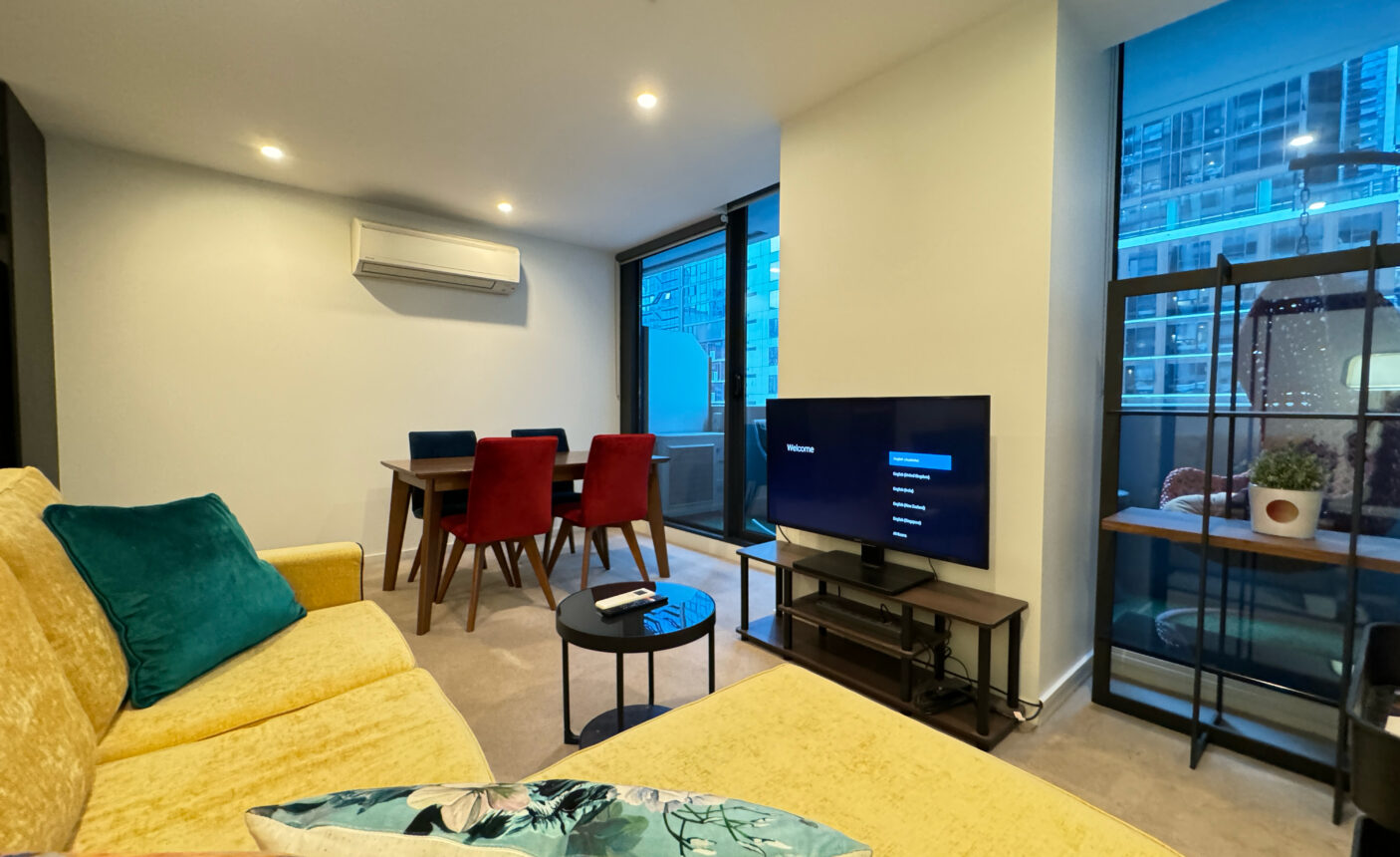 803/5 Sutherland Street,  MELBOURNE,  VIC 3000 AU
